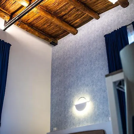 Toto E Peppino Luxury