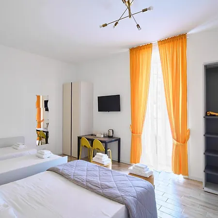 Toto E Peppino Luxury לינה וארוחת בוקר 4*