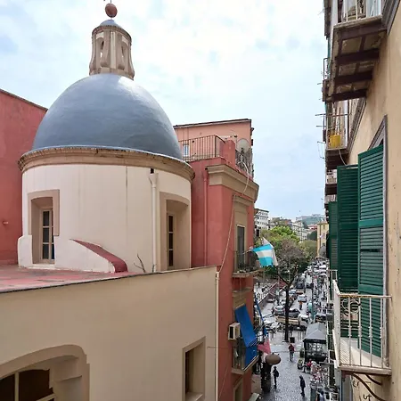 לינה וארוחת בוקר Toto E Peppino Luxury 4*